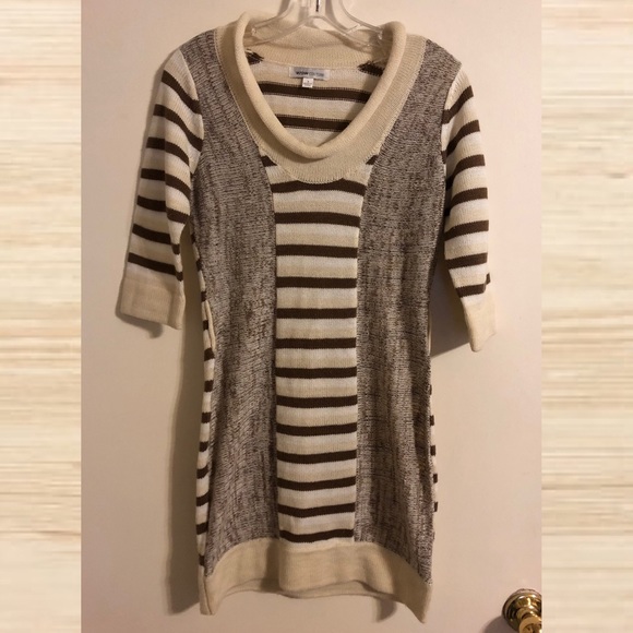 WOW couture Dresses & Skirts - Retro hostess dress